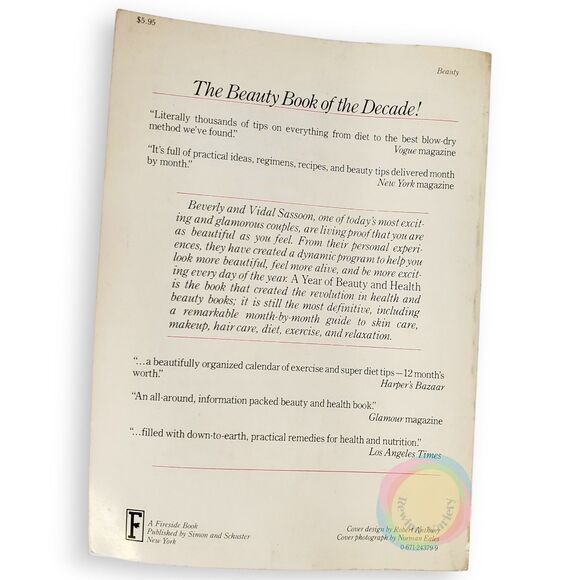 Vintage 1978 Vidal Sassoon A Year of Health & Beauty Book Hair Style 70s Makeup - Picture 16 of 16